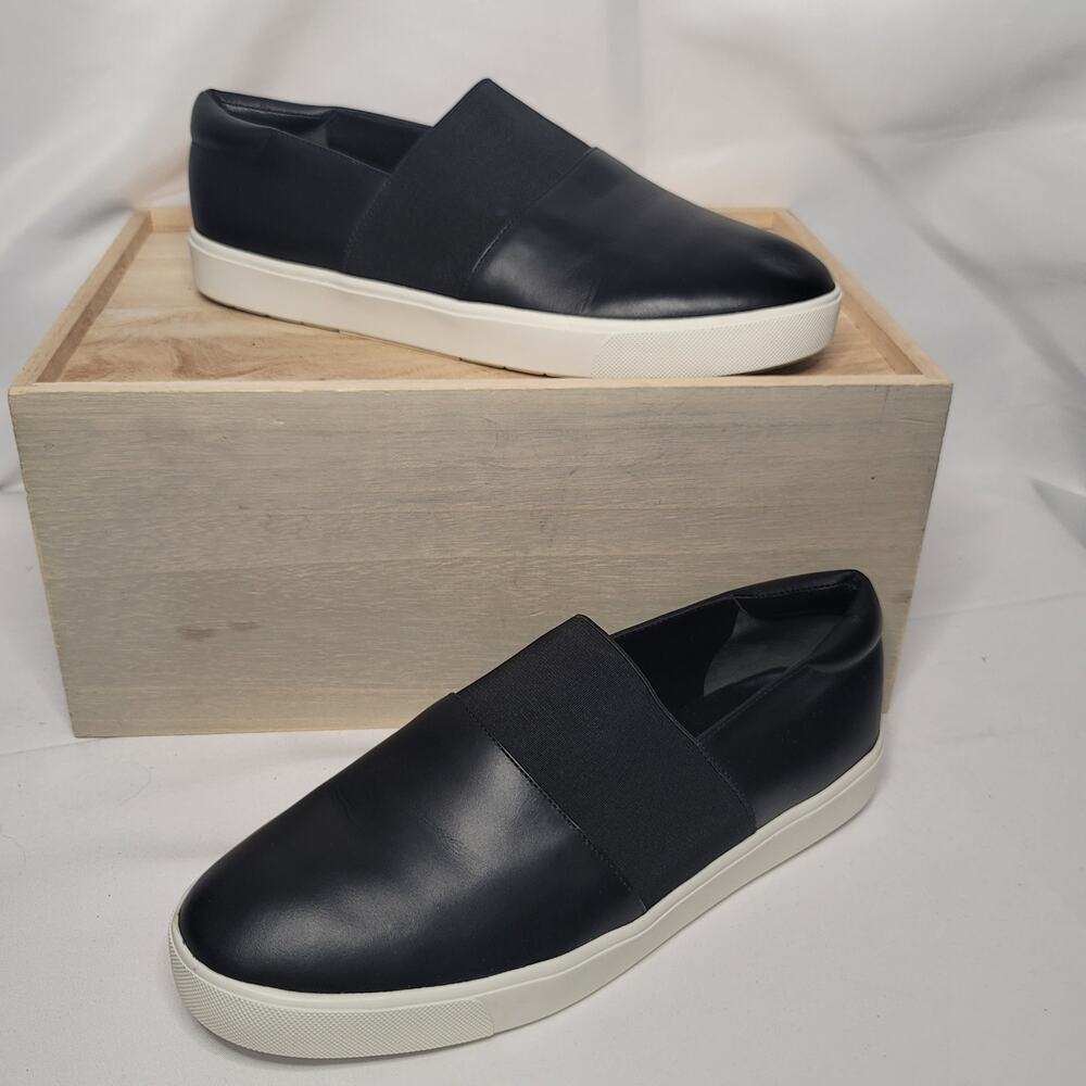 Vince- Women's Corbin slip on sneakers- Black leather- size 10/Euro40